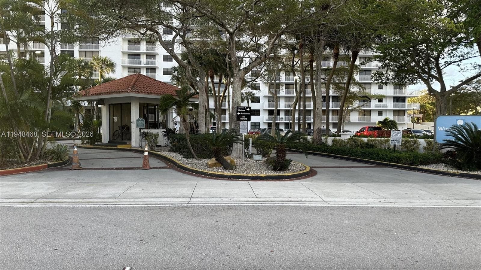 210 174th St # 1909, Sunny Isles Beach FL 33160 — 46