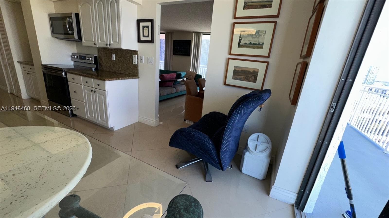 210 174th St # 1909, Sunny Isles Beach FL 33160 — 10