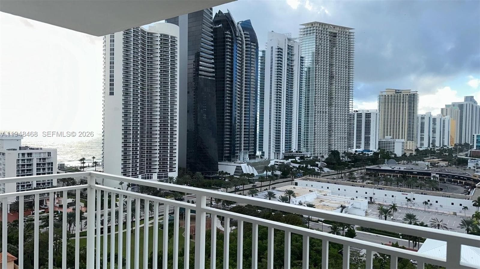 210 174th St # 1909, Sunny Isles Beach FL 33160 — 39