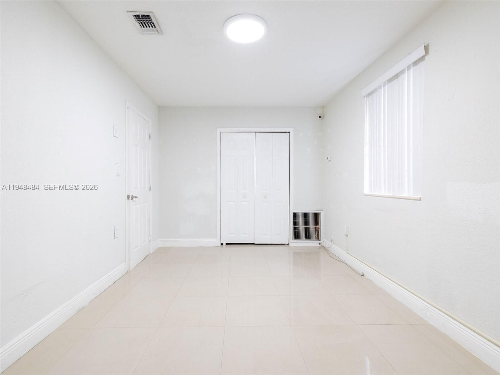 201 E 44th St, Hialeah FL 33013 — 36