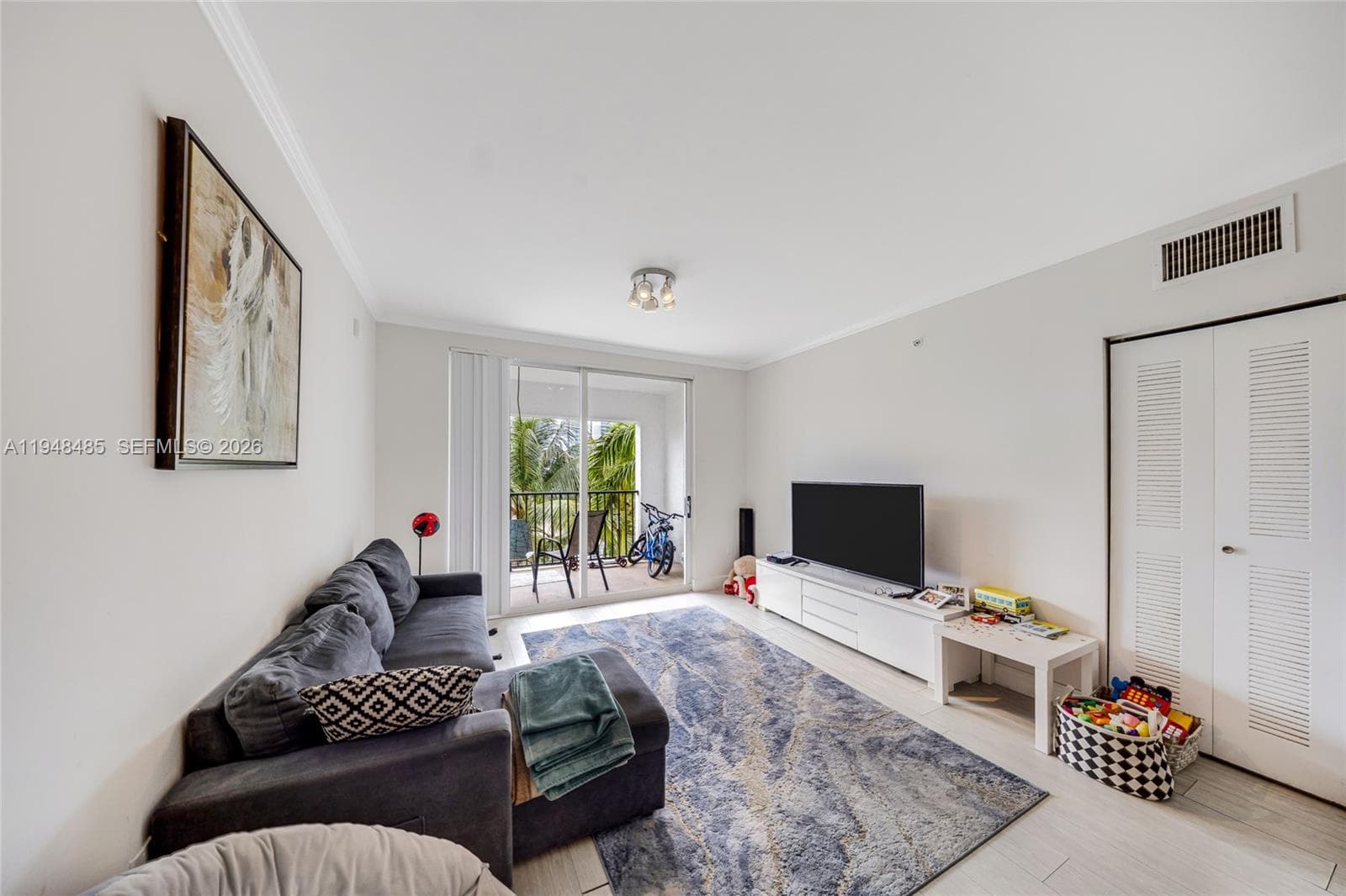 17145 N Bay Rd # 4506, Sunny Isles Beach FL 33160 — 2