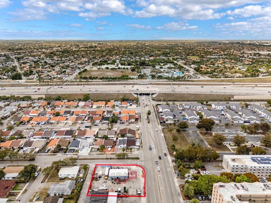 11480 W Flagler St, Sweetwater FL 33174 — 13