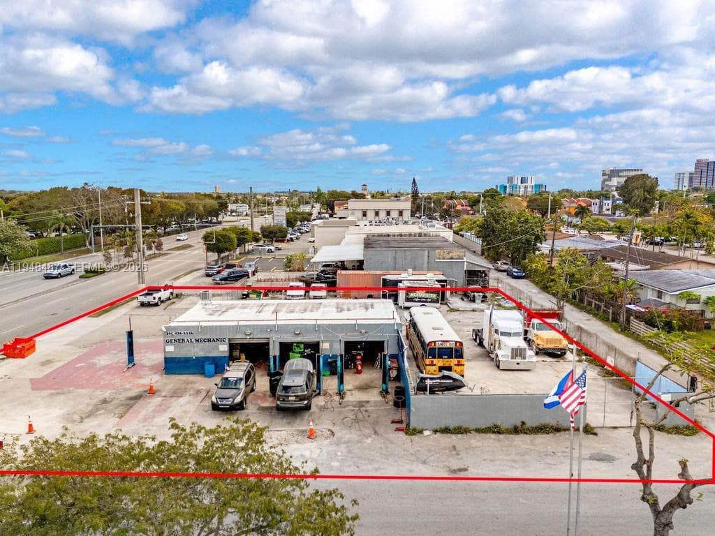 11480 W Flagler St, Sweetwater FL 33174 — 9