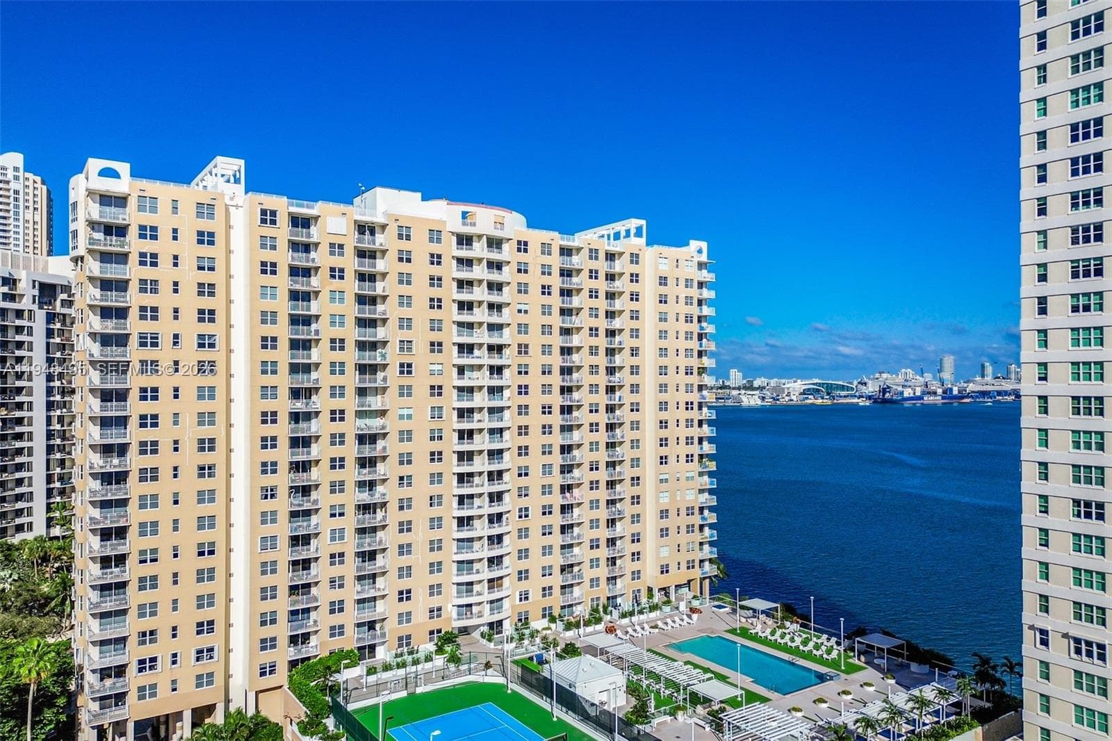 770 Claughton Island Dr # 409, Miami FL 33131 — 27