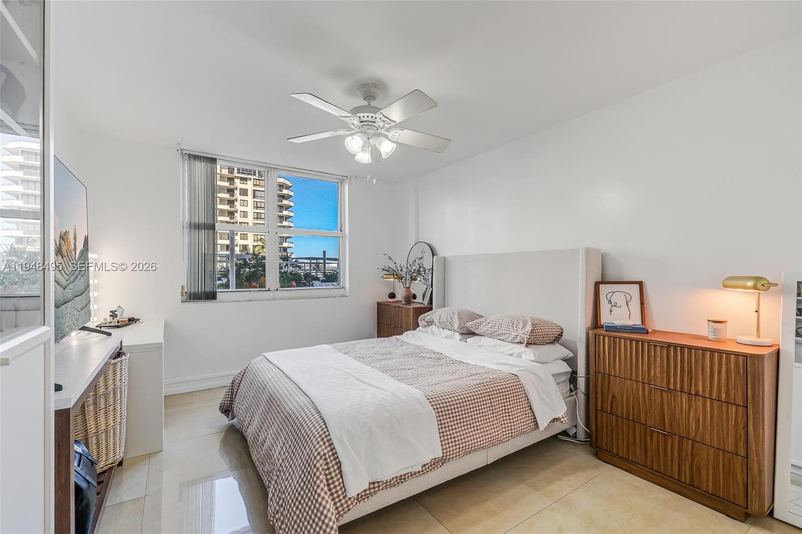 770 Claughton Island Dr # 409, Miami FL 33131 — 13