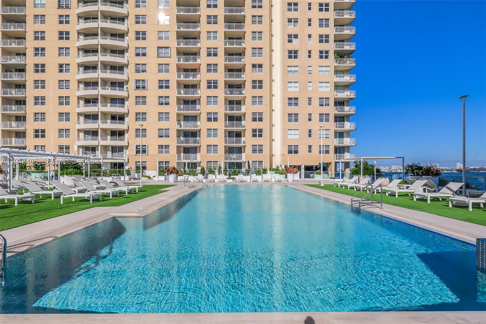770 Claughton Island Dr # 409, Miami FL 33131 — 35