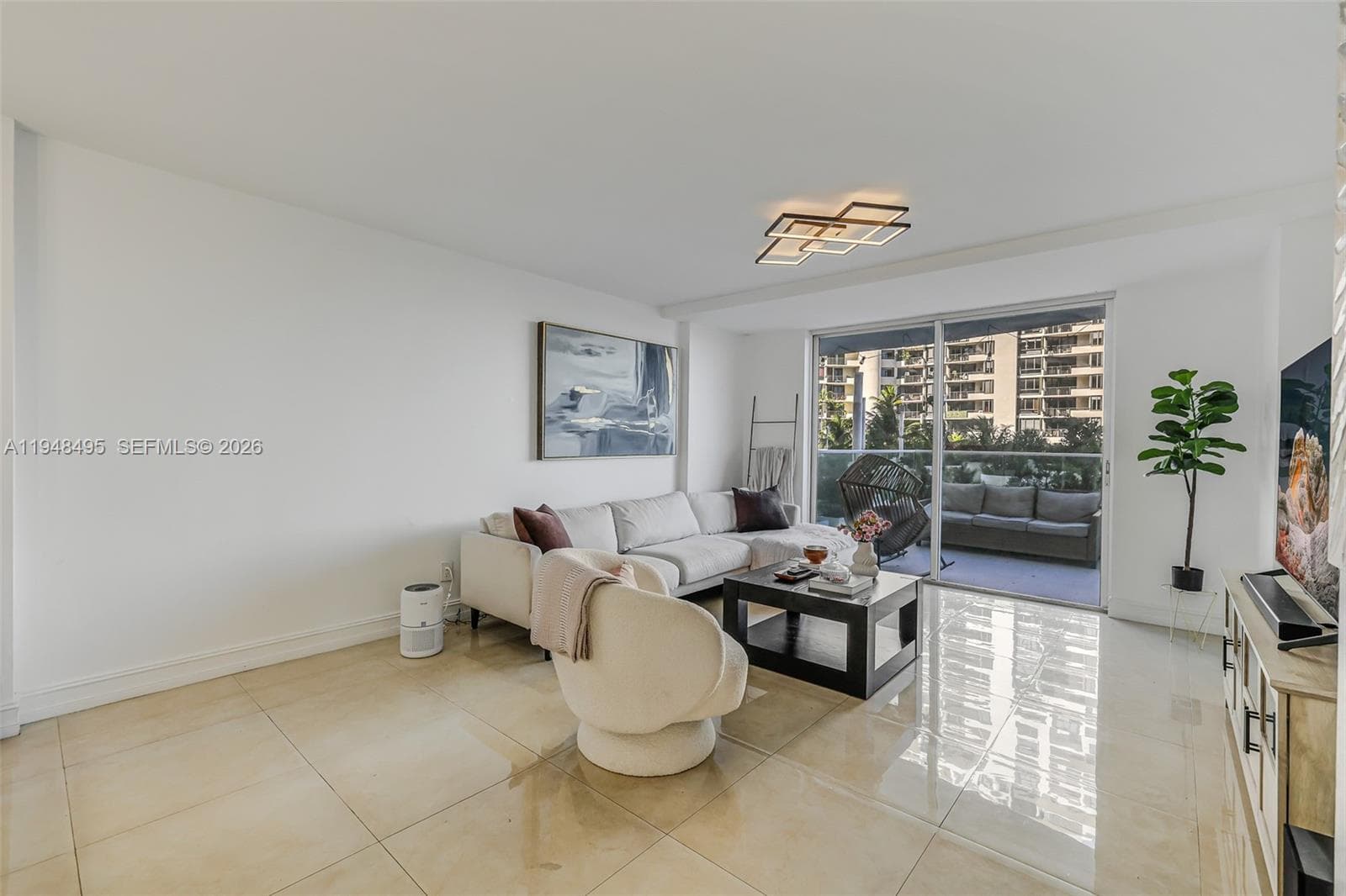 770 Claughton Island Dr # 409, Miami FL 33131 — 8