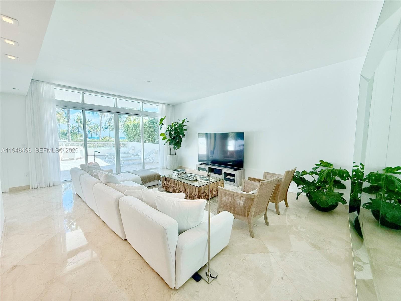 50 S Pointe Dr, Miami Beach FL 33139 — 2