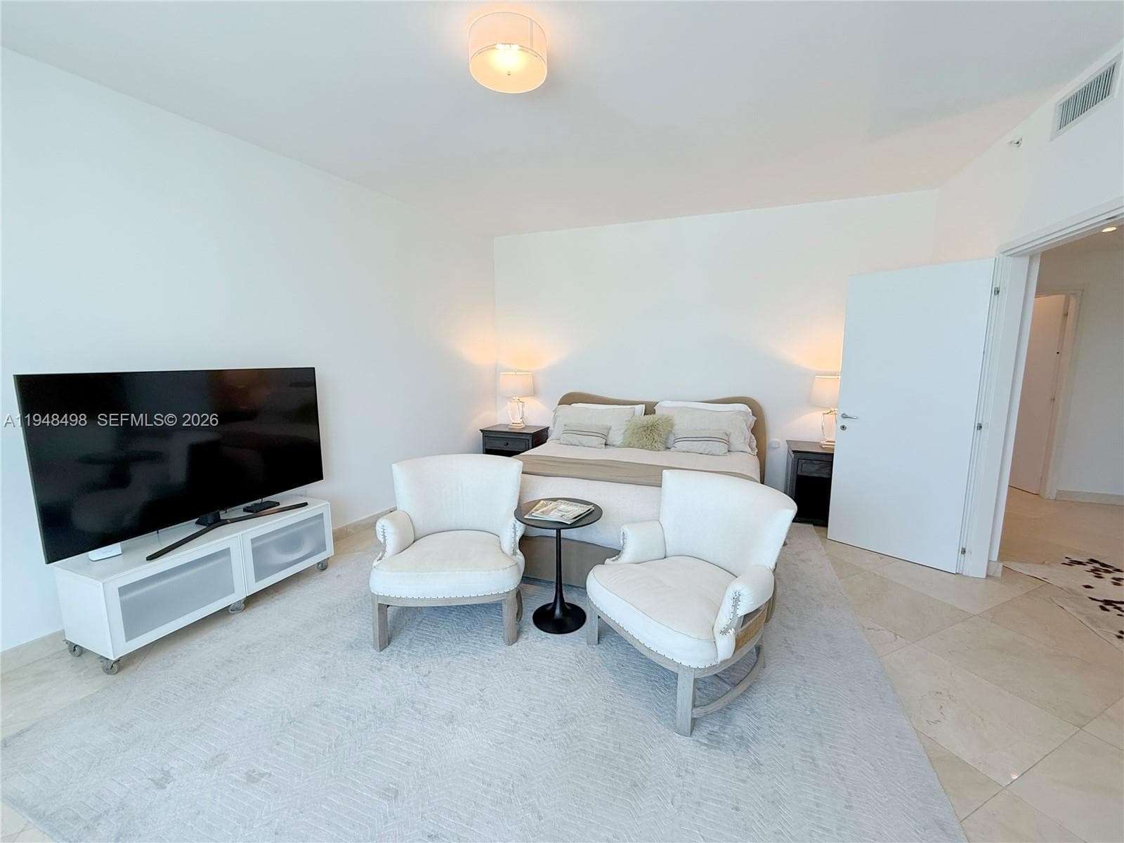 50 S Pointe Dr, Miami Beach FL 33139 — 14