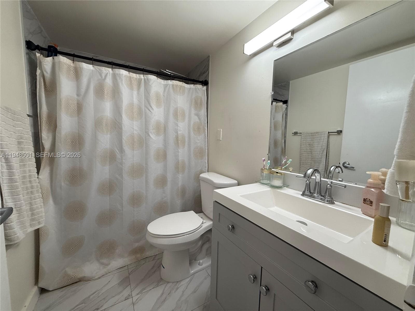 11800 SW 18th St # 4, Miami FL 33175 — 5