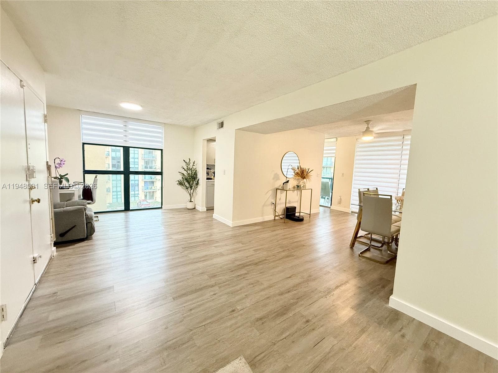 11800 SW 18th St # 4, Miami FL 33175 — 10