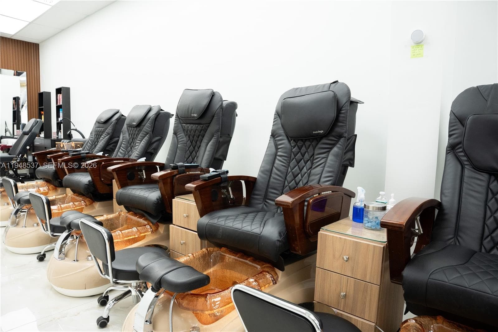 2452 W 60st, Hialeah FL 33016 — 3