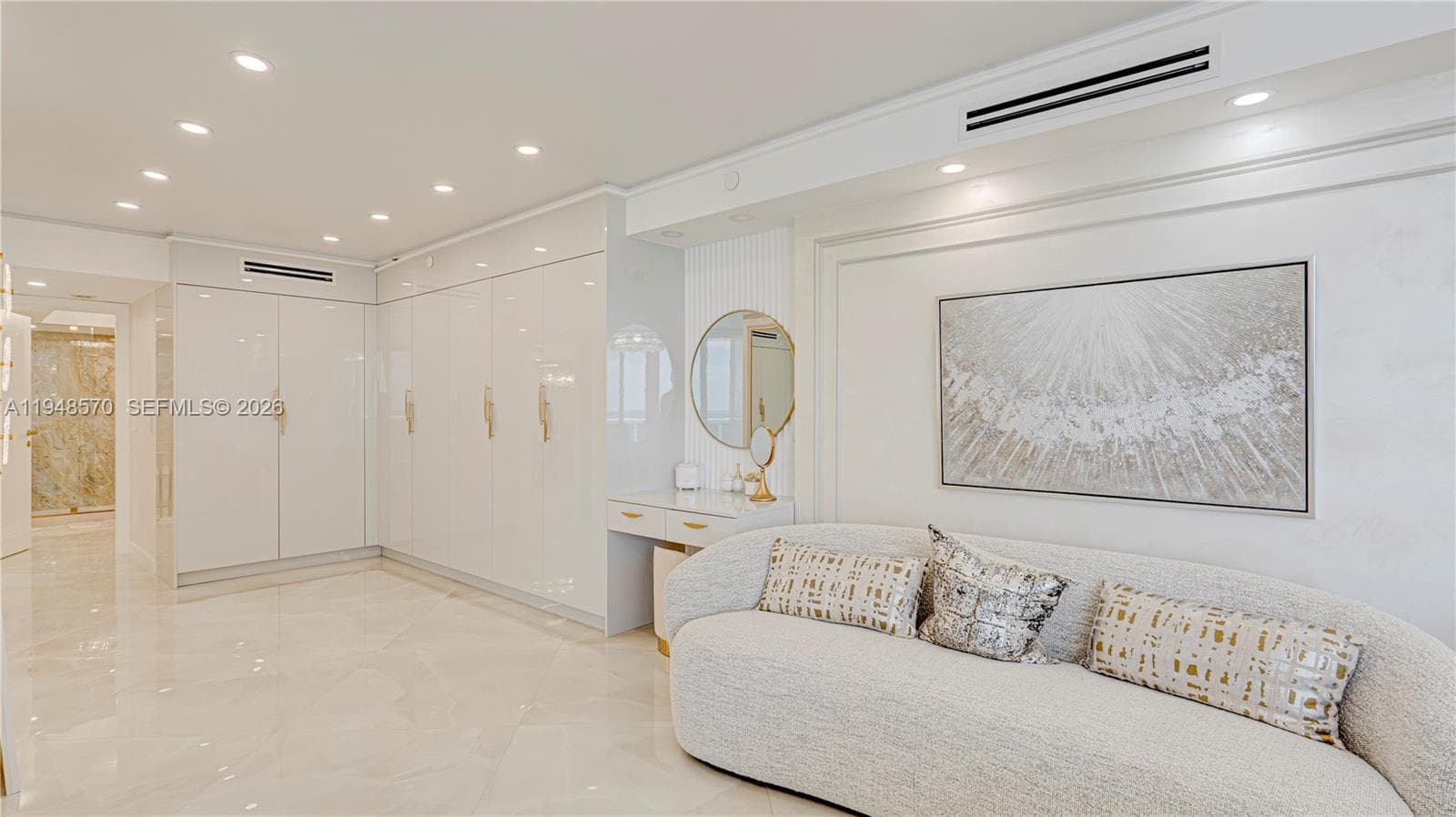 16711 Collins Ave # 1004, Sunny Isles Beach FL 33160 — 32
