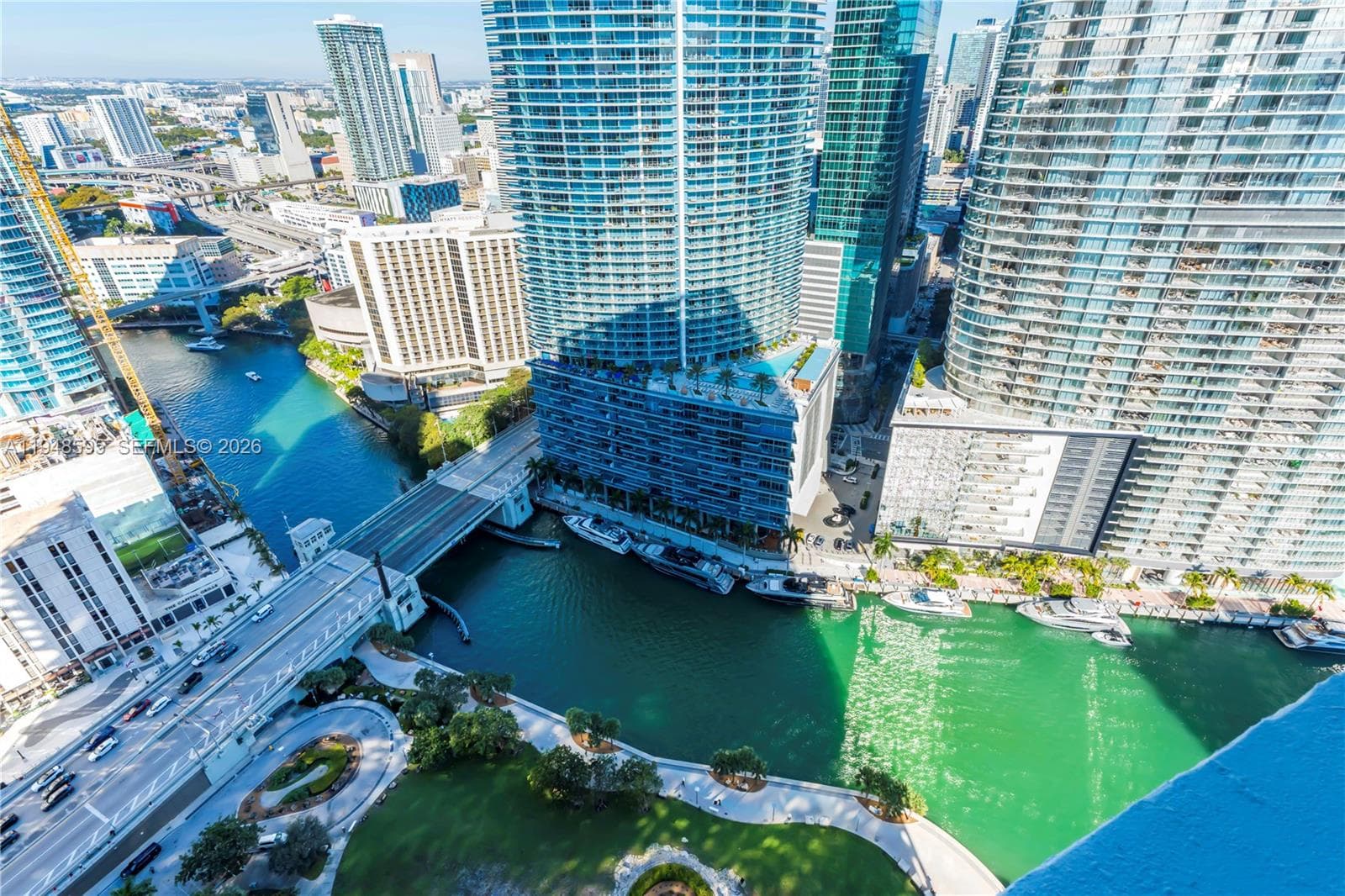 465 Brickell Ave # 4106, Miami FL 33131 — 16