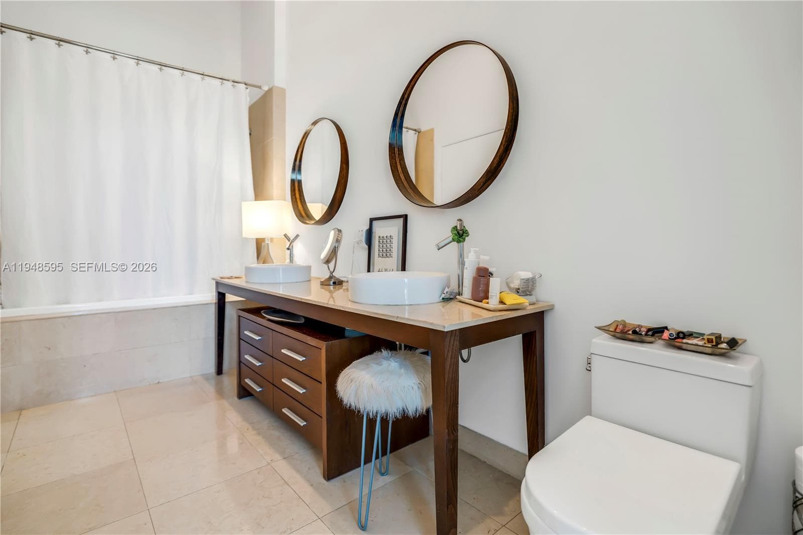 465 Brickell Ave # 4106, Miami FL 33131 — 14