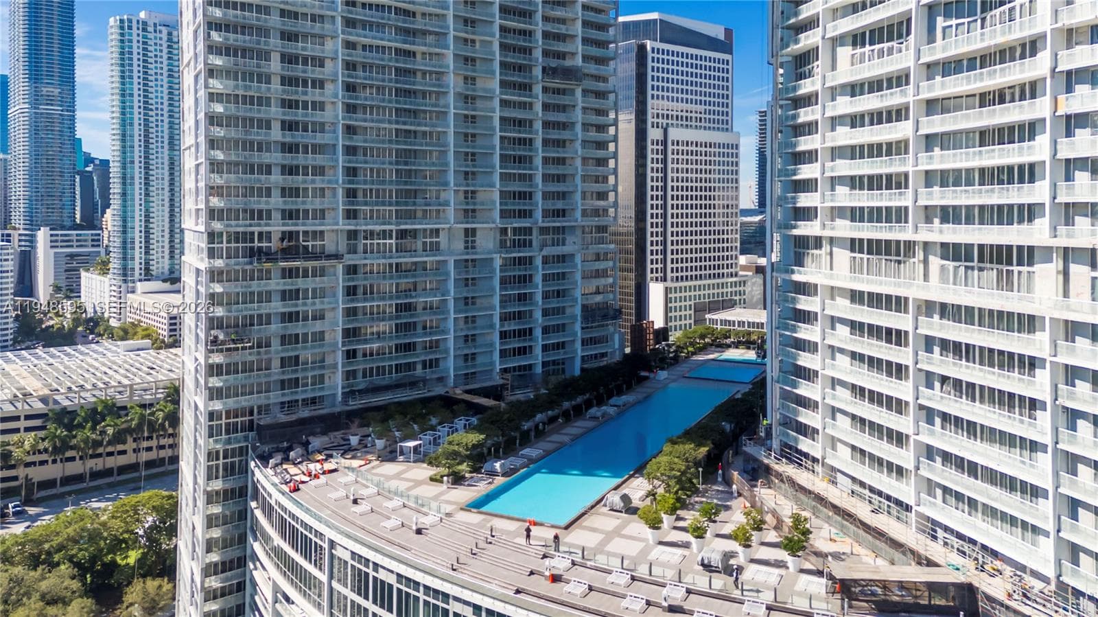 465 Brickell Ave # 4106, Miami FL 33131 — 25