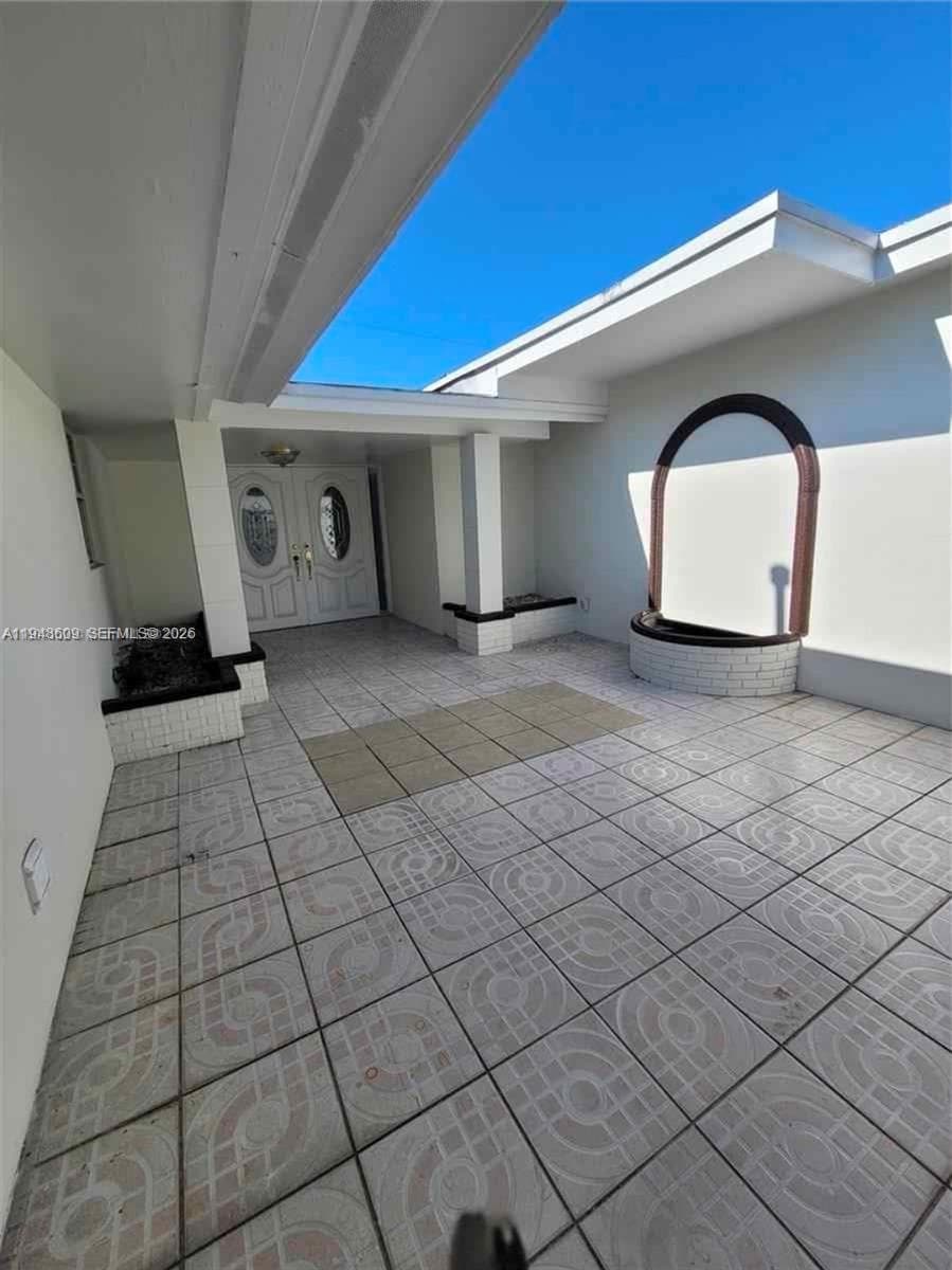 12305 SW 42nd St, Miami FL 33175 — 2