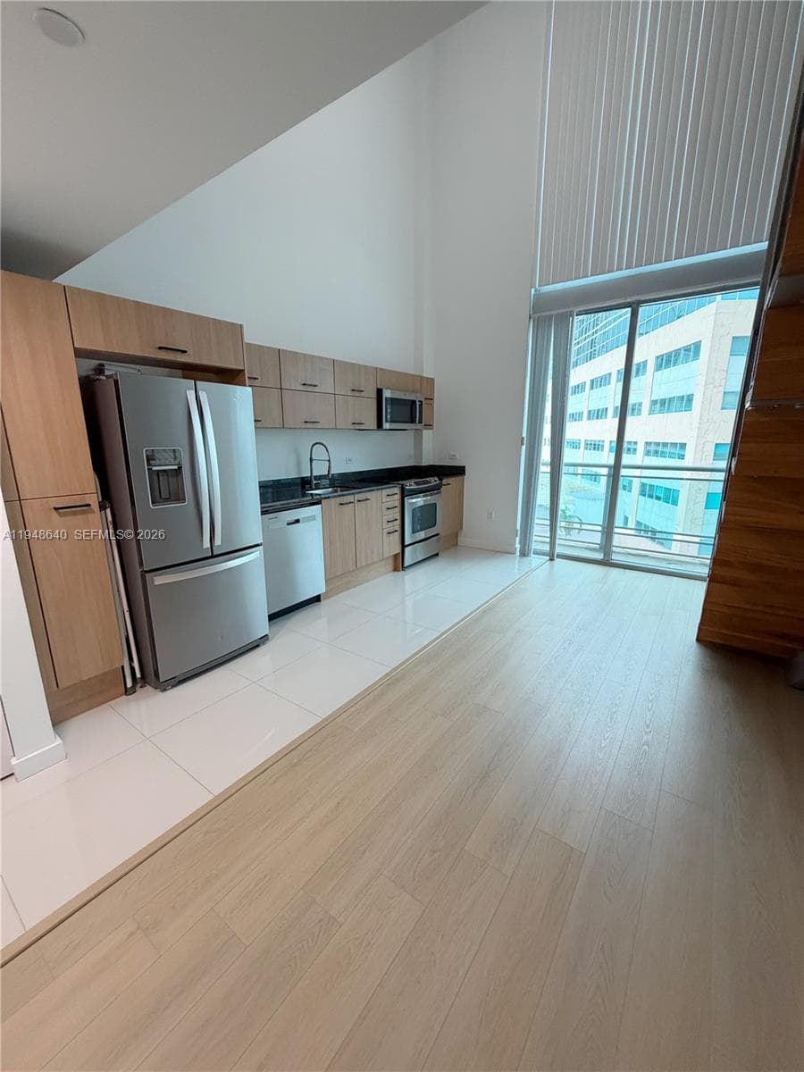 350 S Miami Ave # 702, Miami FL 33130 — 13