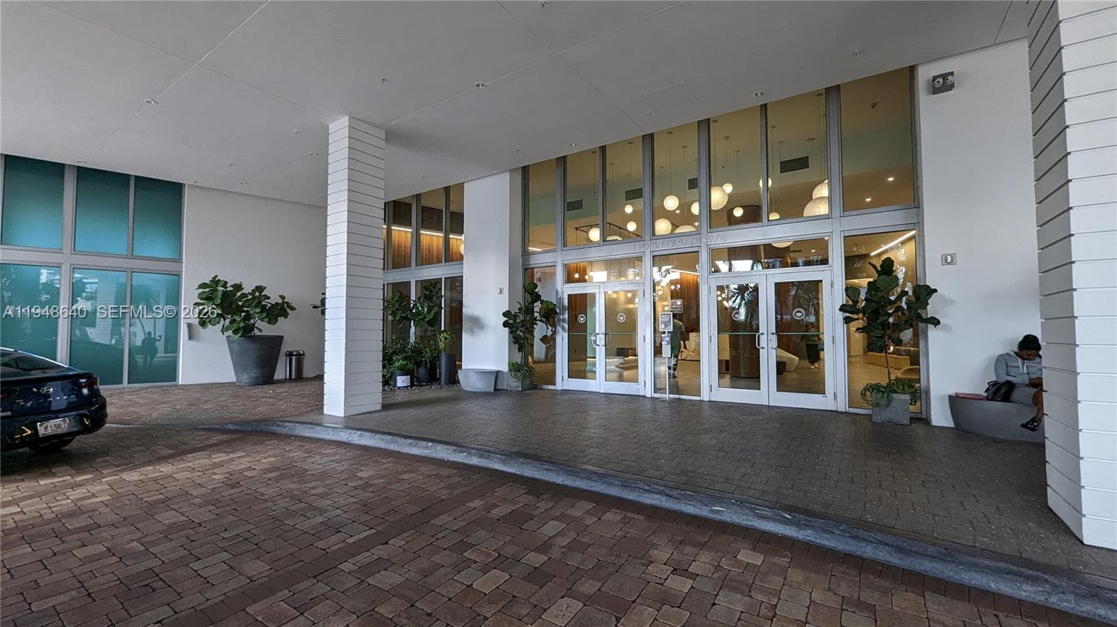 350 S Miami Ave # 702, Miami FL 33130 — 5