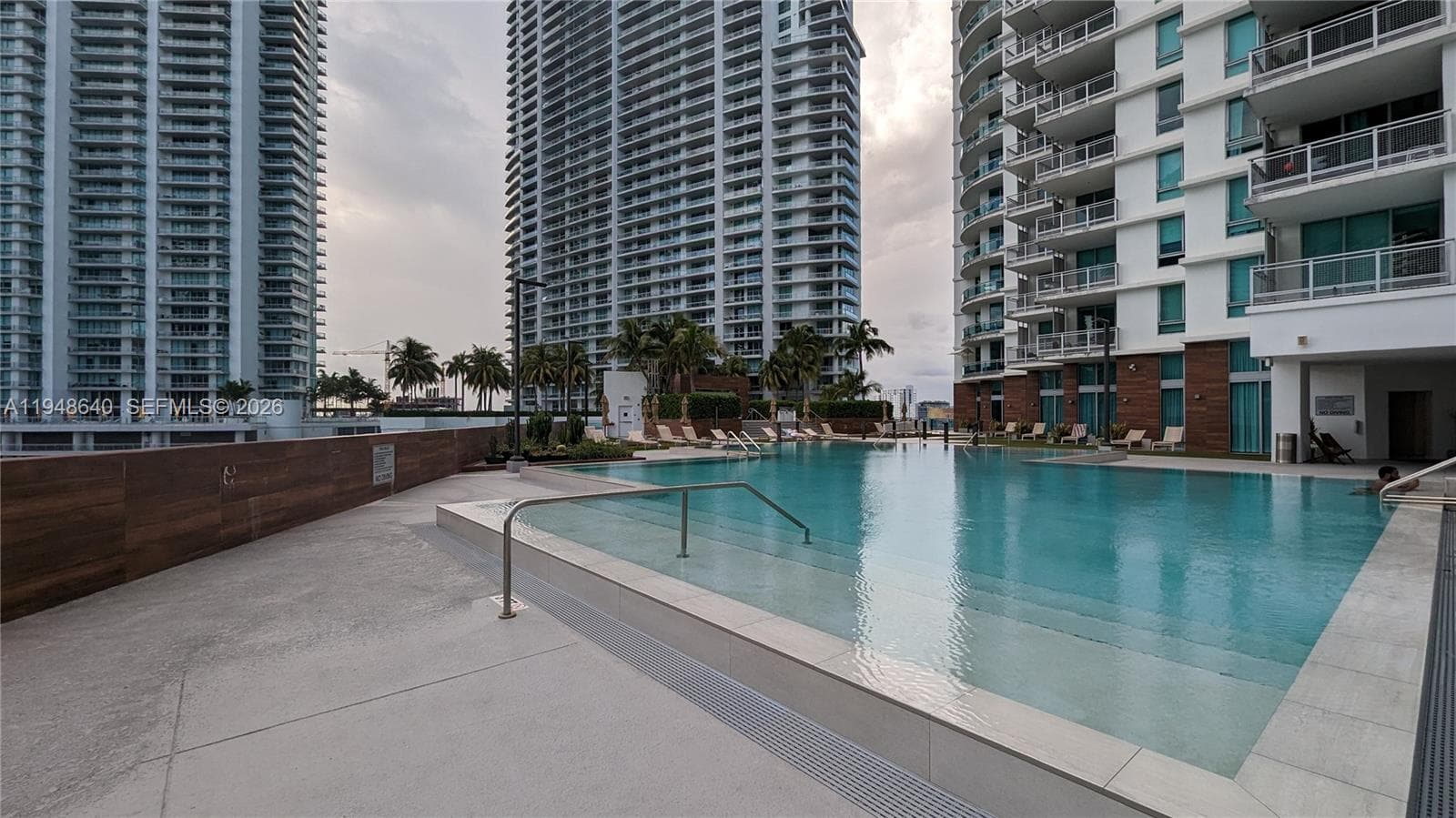 350 S Miami Ave # 702, Miami FL 33130 — 8