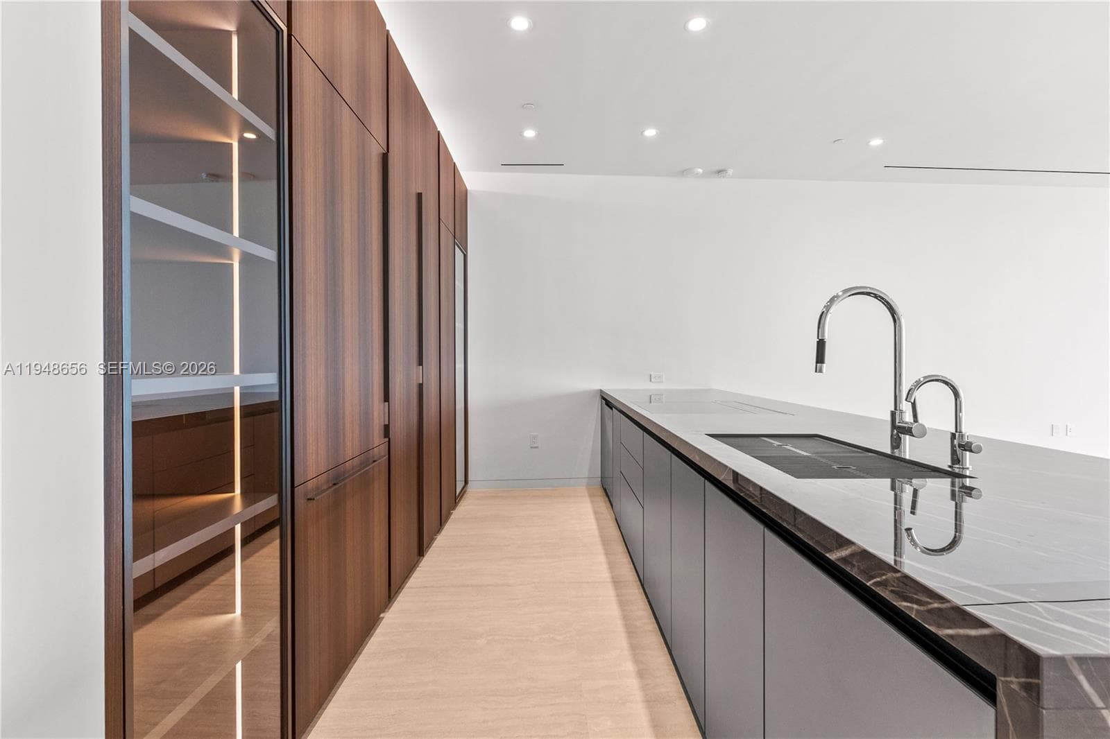 5 Grove Isle # L405, Miami FL 33133 — 10