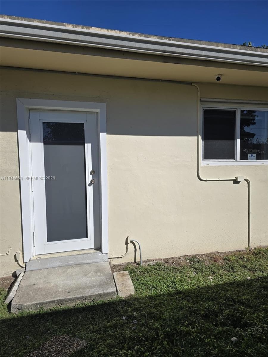 15764 SW 303rd Ter, Homestead FL 33033 — 13