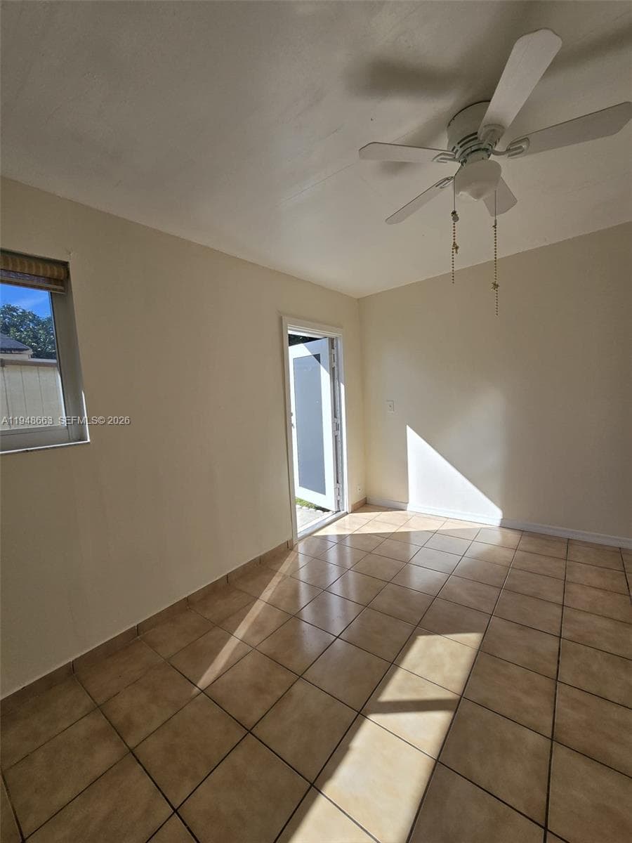 15764 SW 303rd Ter, Homestead FL 33033 — 1