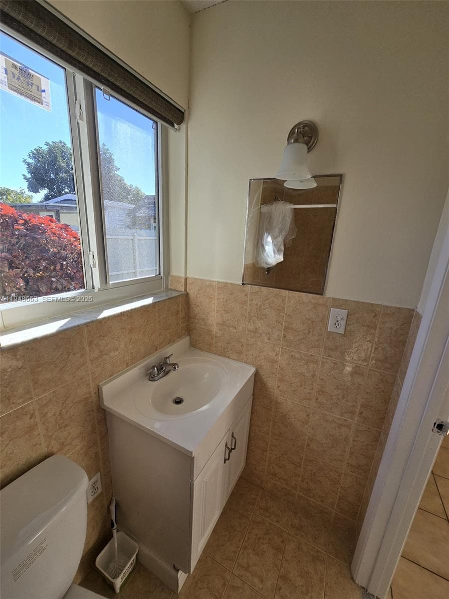 15764 SW 303rd Ter, Homestead FL 33033 — 9