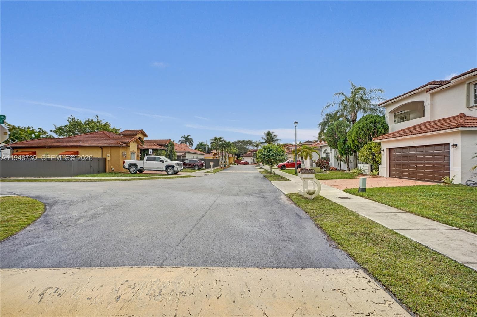 5502 SW 162nd Pl, Miami FL 33185 — 27