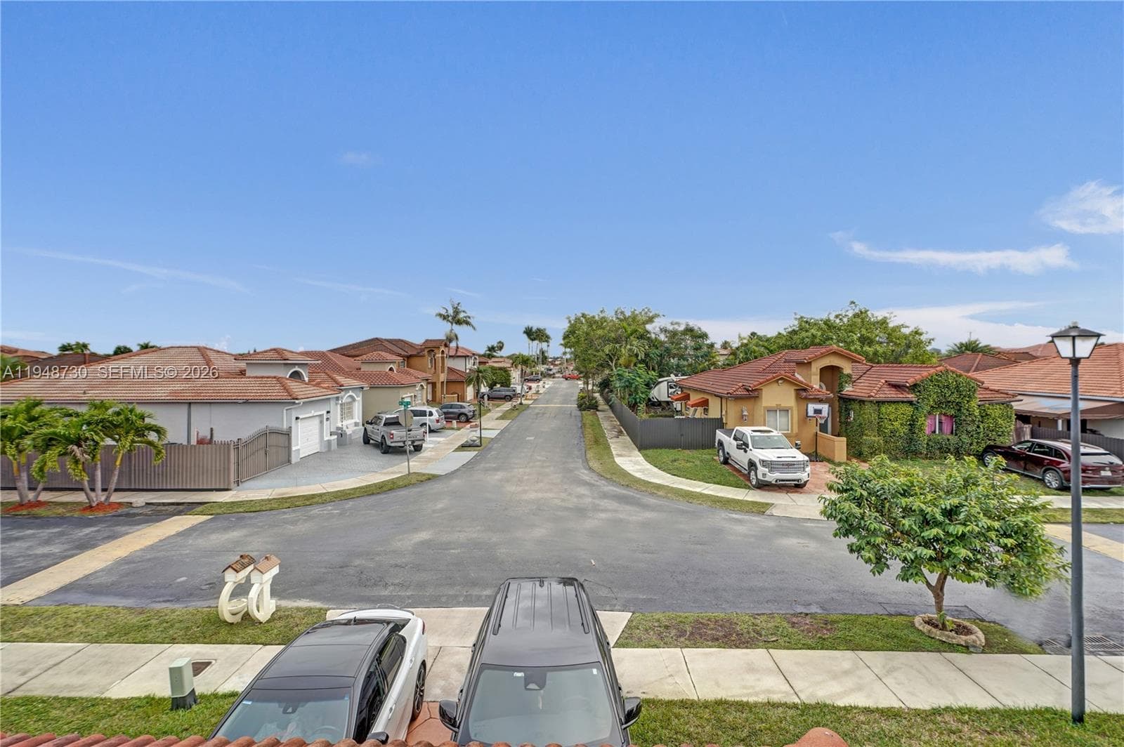 5502 SW 162nd Pl, Miami FL 33185 — 55