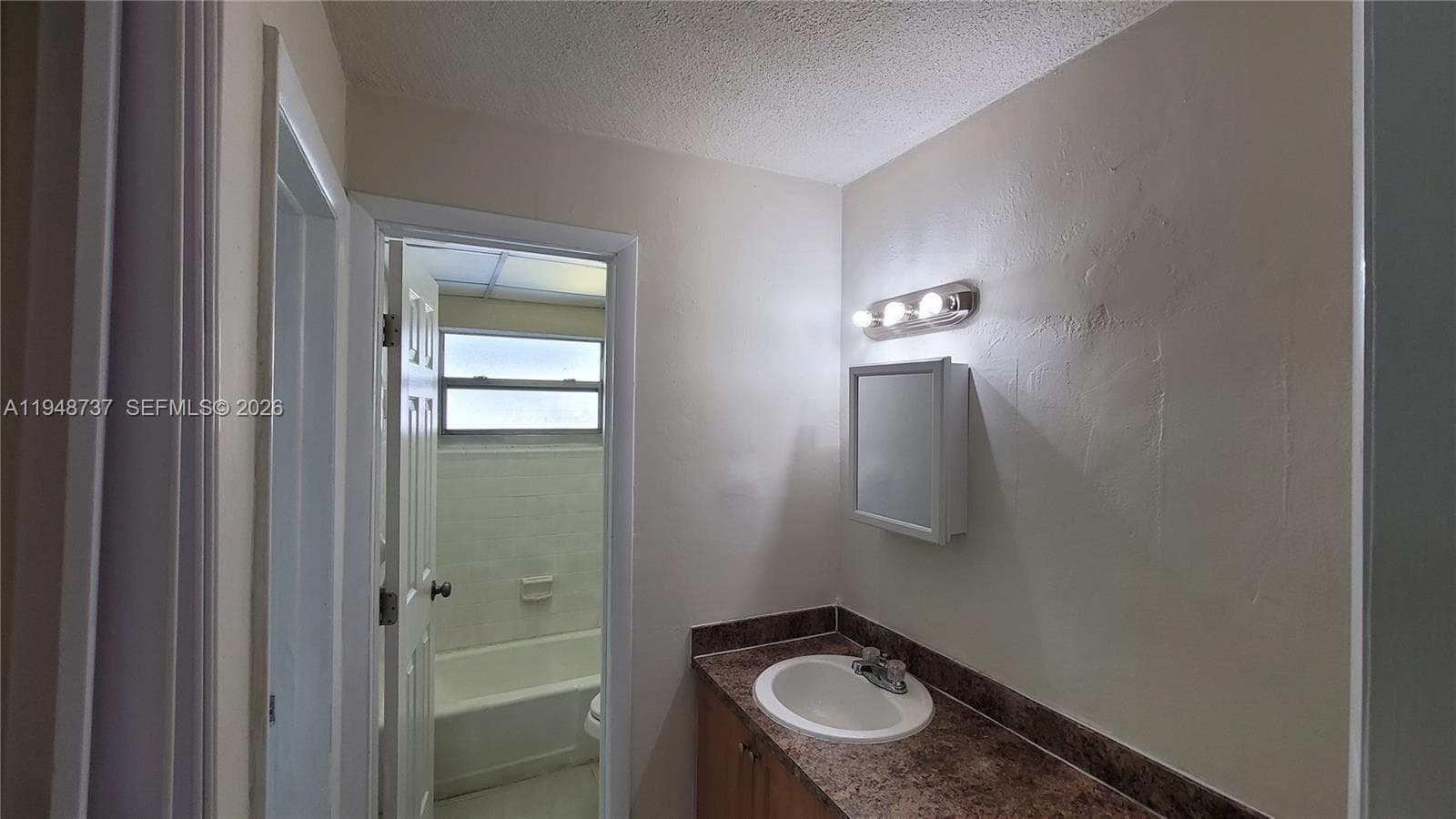 13240 Port Said Rd # 19, Opa-Locka FL 33054 — 13