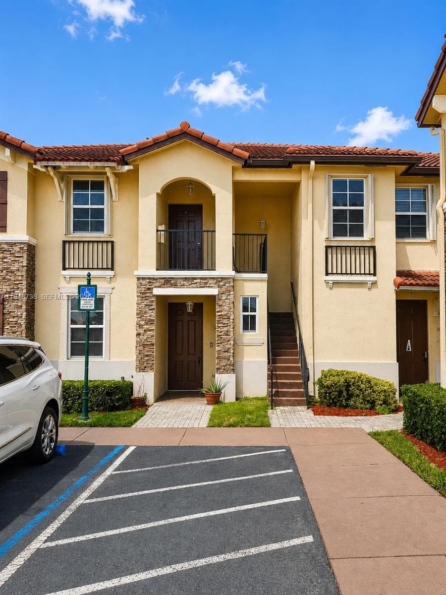 1720 NE 33rd Ave # 5, Homestead FL 33033 — 2