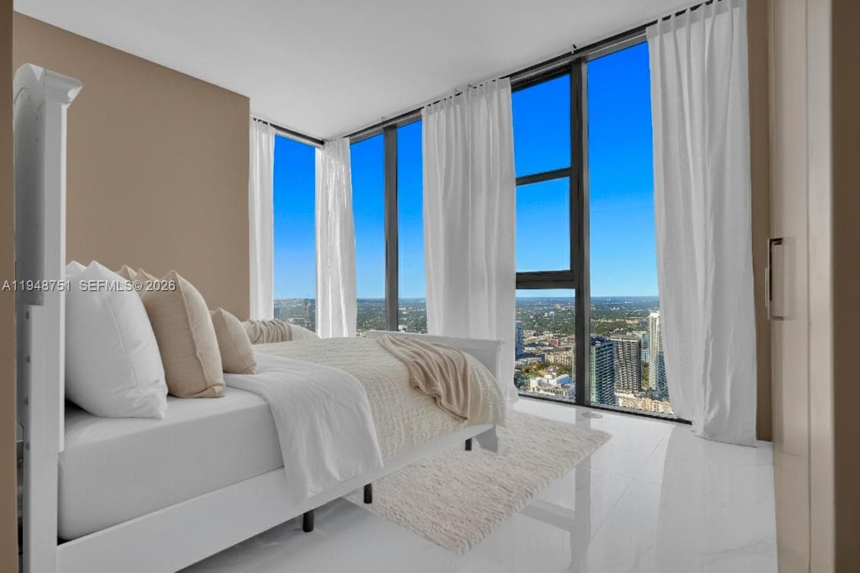 700 NE 24, Miami FL 33137 — 36