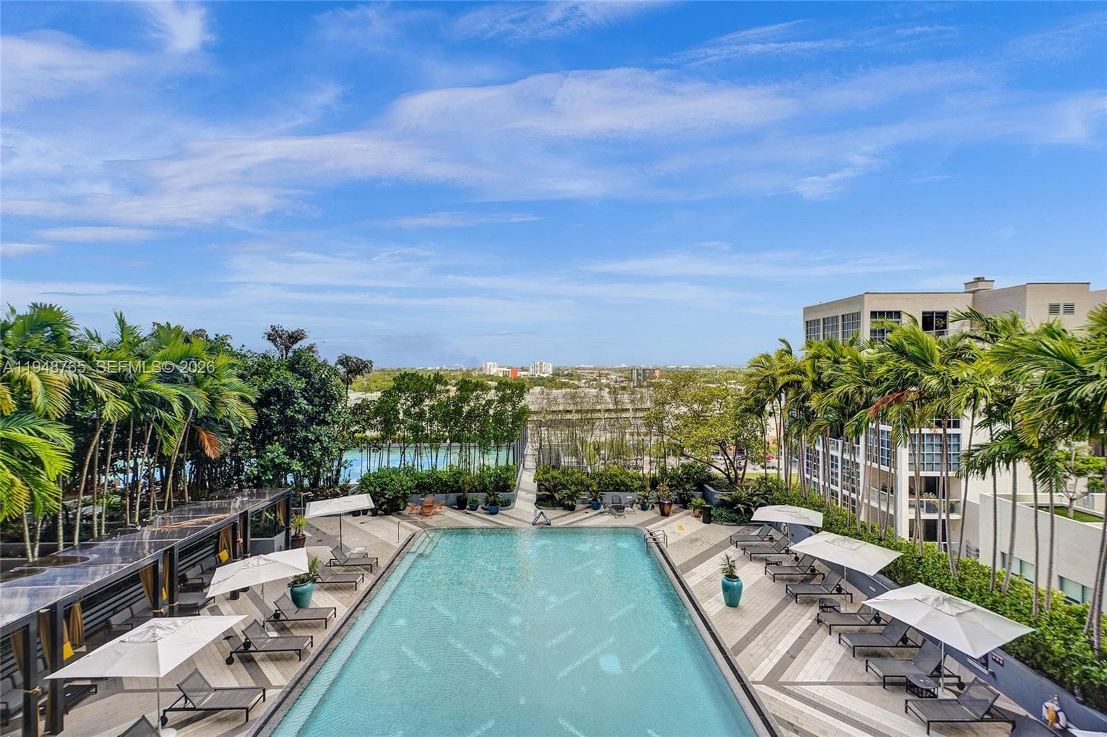 121 NE 34th St # 910, Miami FL 33137 — 30