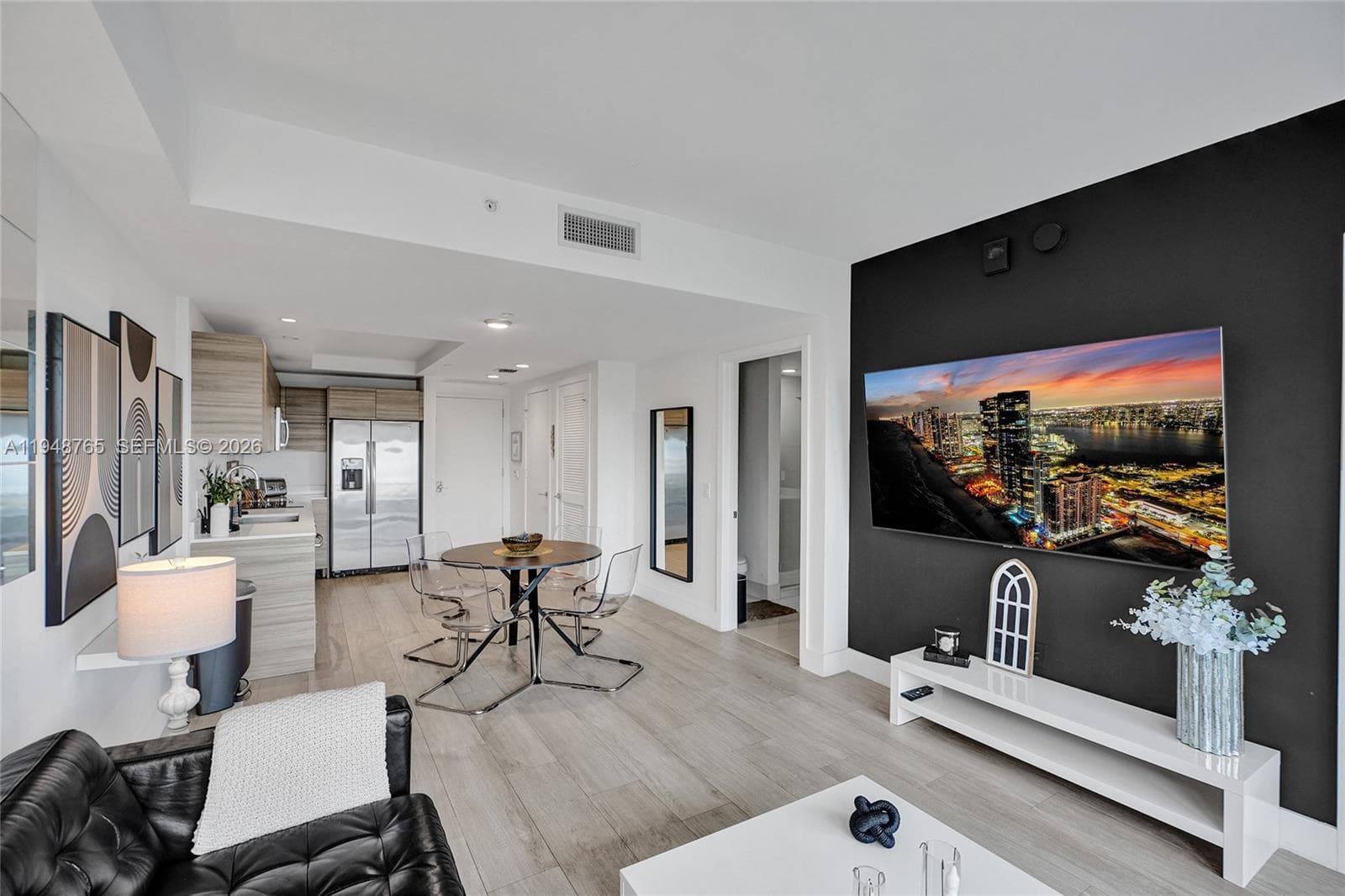 121 NE 34th St # 910, Miami FL 33137 — 11