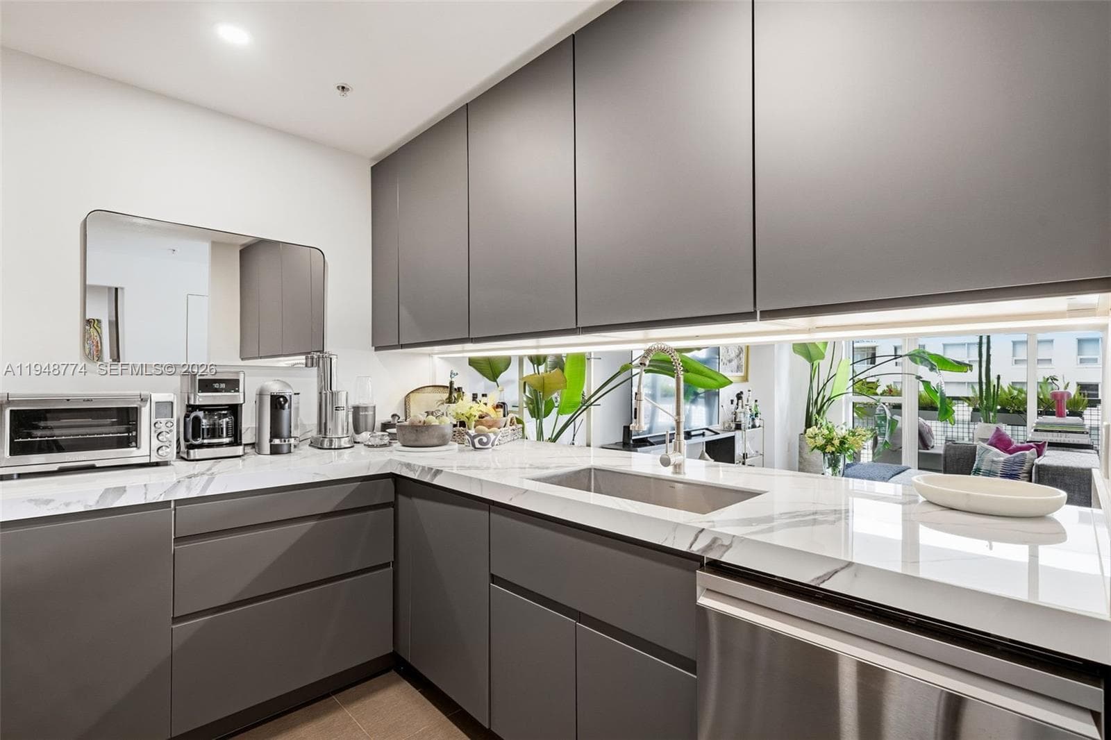 3301 NE 1st Ave # H0805, Miami FL 33137 — 11