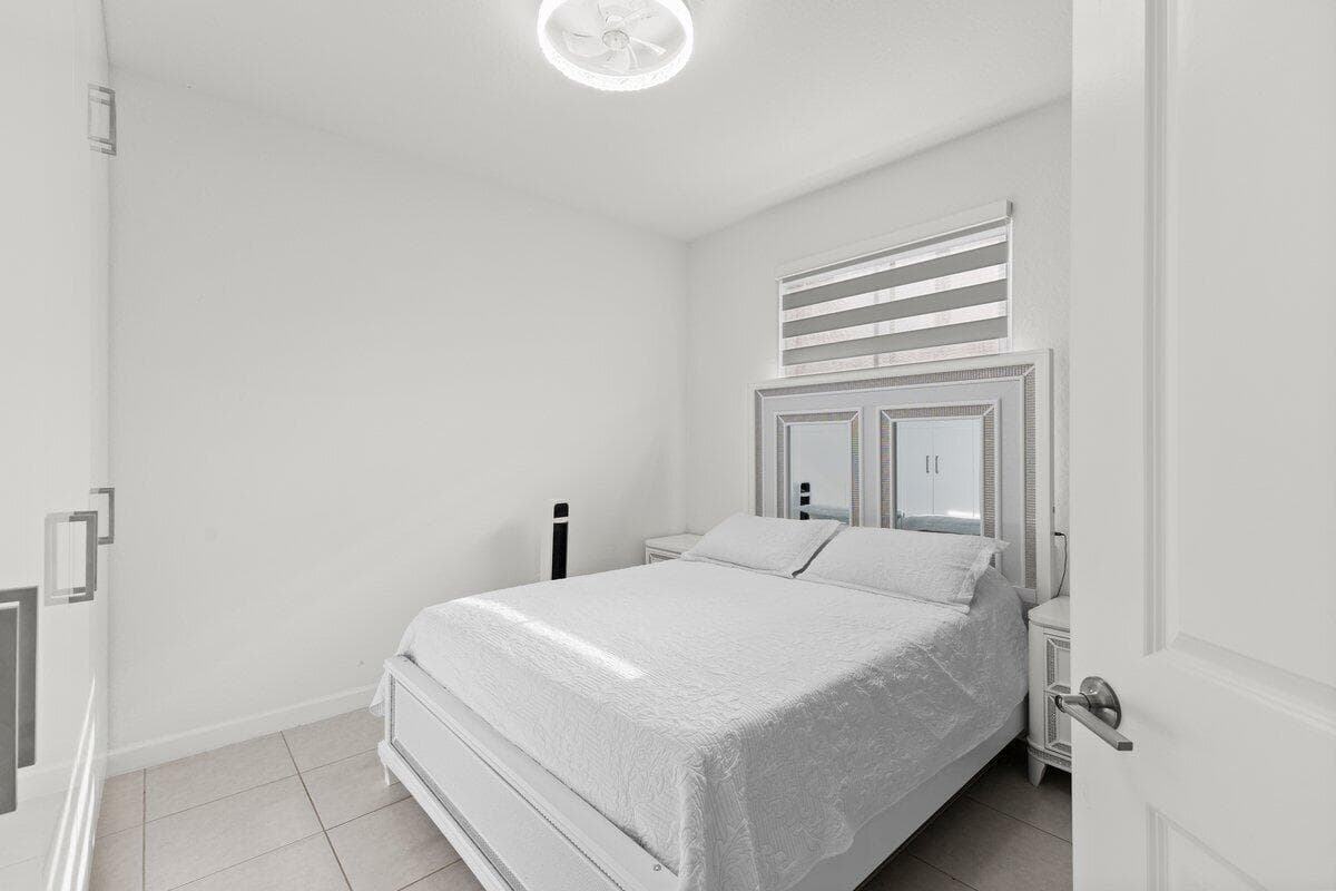 23426 SW 127th Place, Homestead FL 33032 — 13