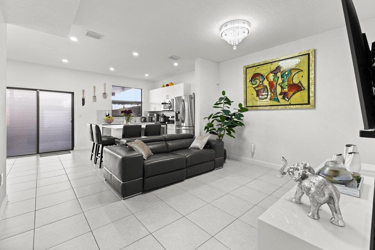 23426 SW 127th Place, Homestead FL 33032 — 5