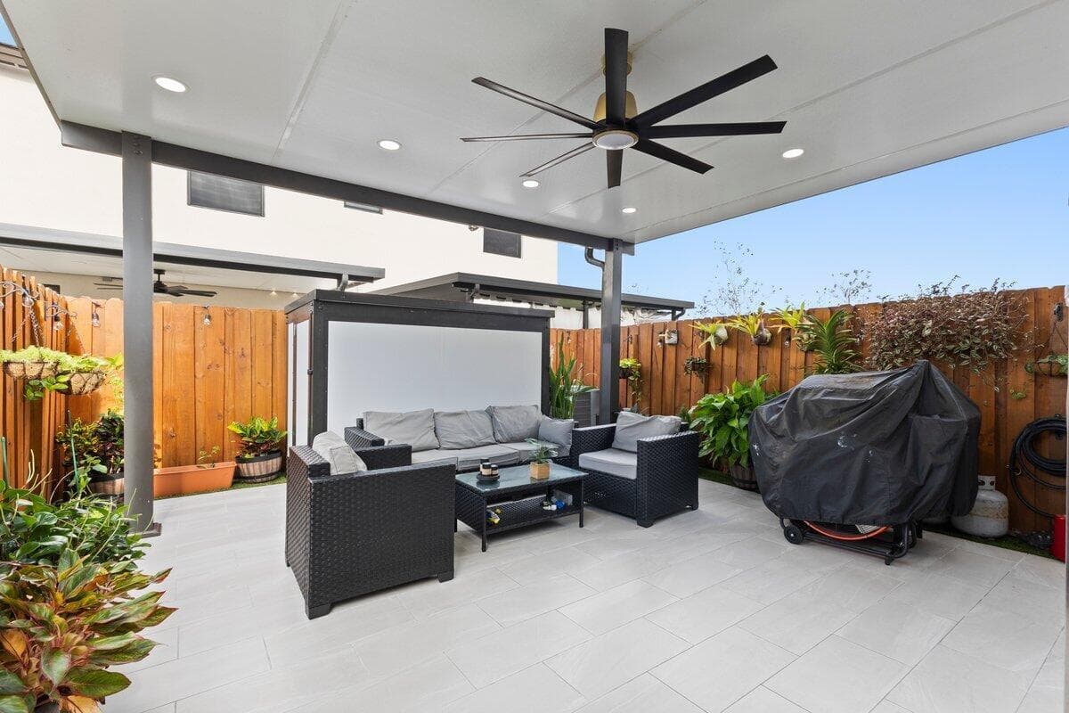 23426 SW 127th Place, Homestead FL 33032 — 10