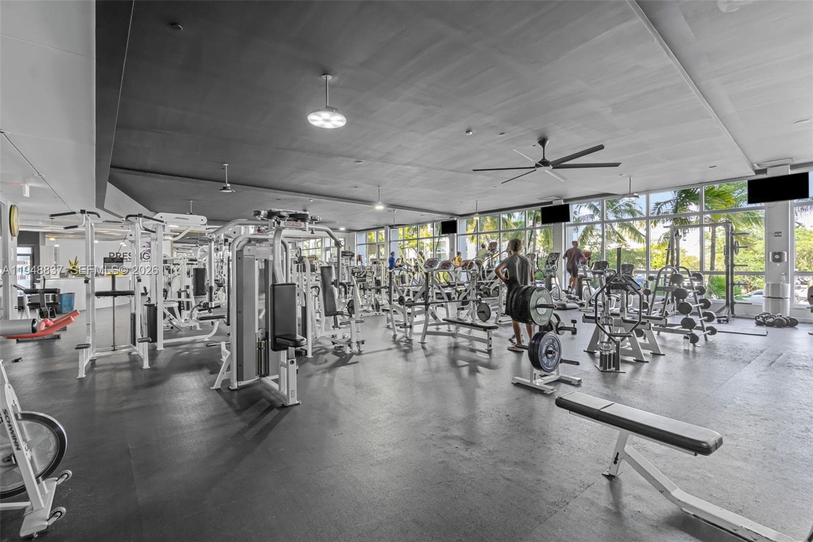 1000 West Ave # 609, Miami Beach FL 33139 — 27