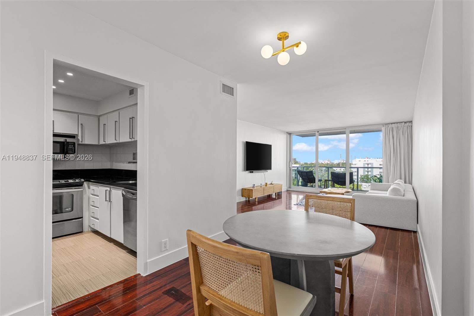 1000 West Ave # 609, Miami Beach FL 33139 — 6