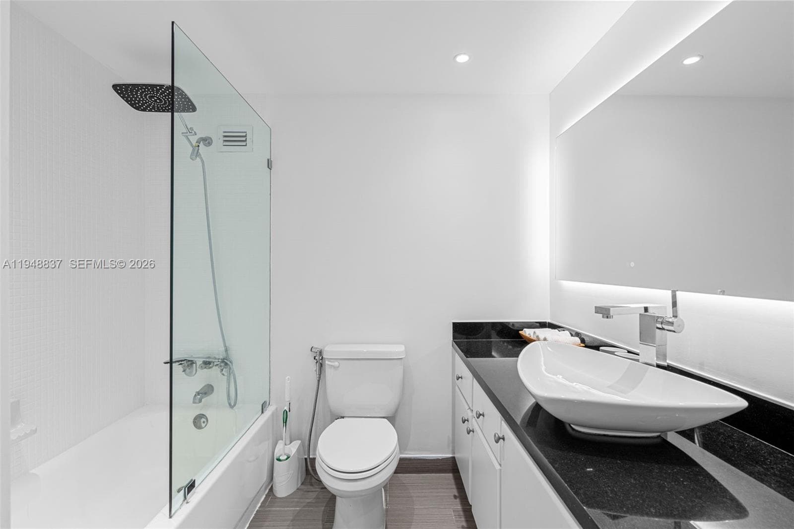 1000 West Ave # 609, Miami Beach FL 33139 — 22