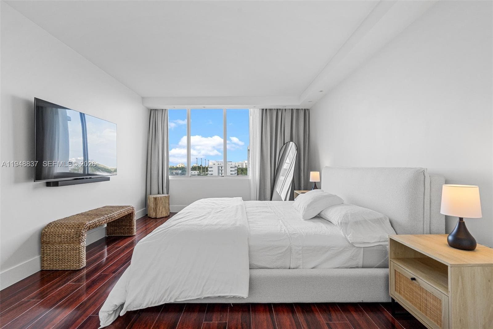 1000 West Ave # 609, Miami Beach FL 33139 — 18