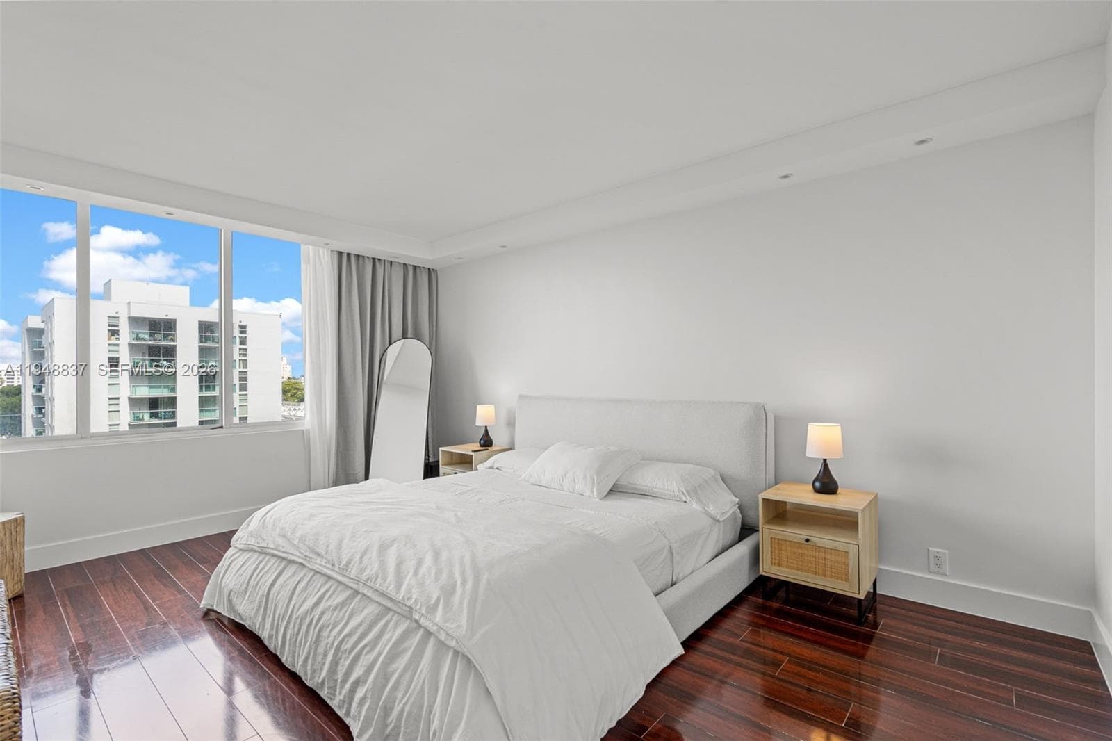 1000 West Ave # 609, Miami Beach FL 33139 — 19