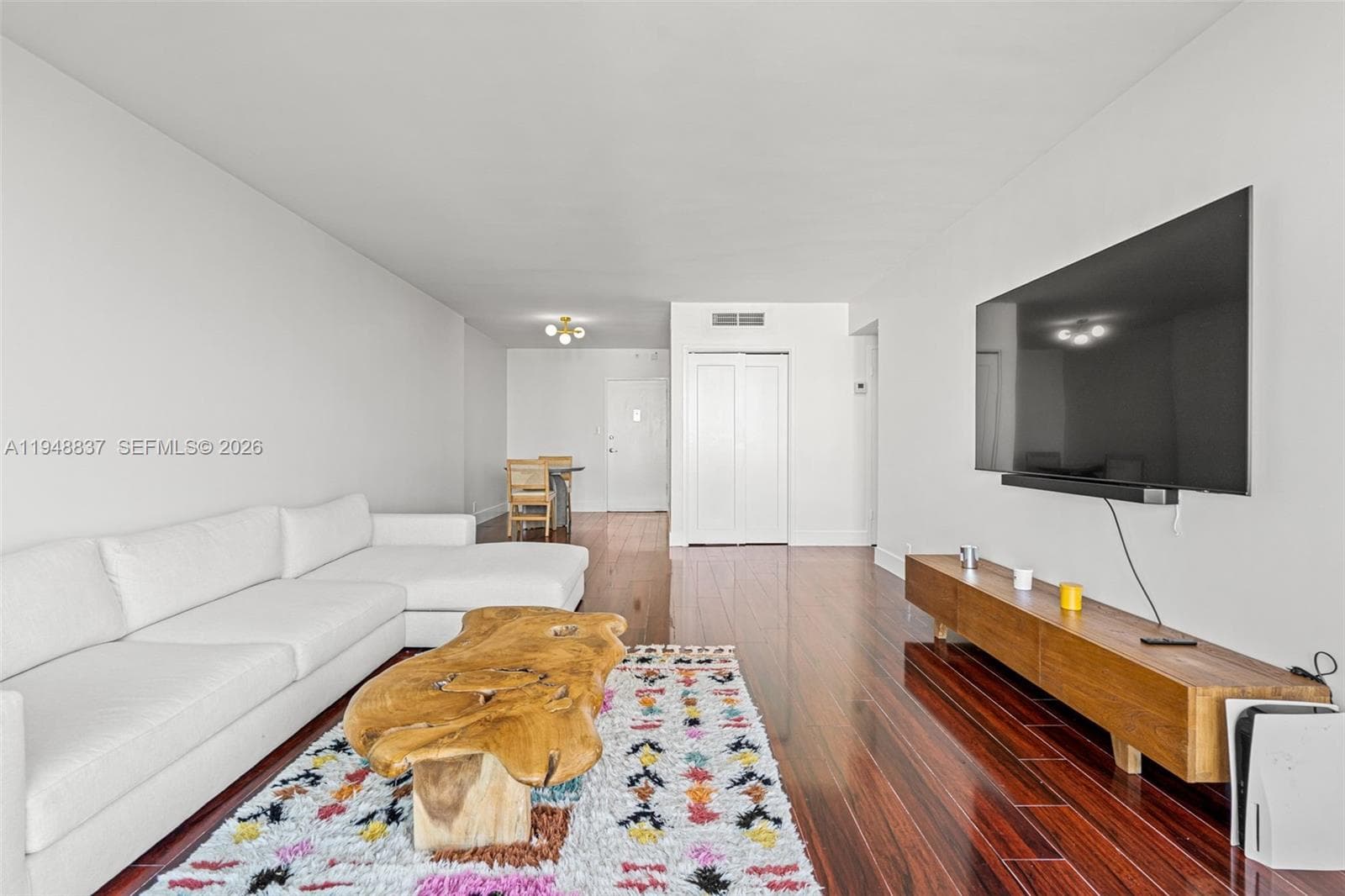 1000 West Ave # 609, Miami Beach FL 33139 — 8