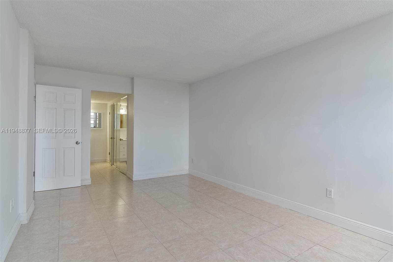 8895 Fontainebleau Blvd # 407, Miami FL 33172 — 12