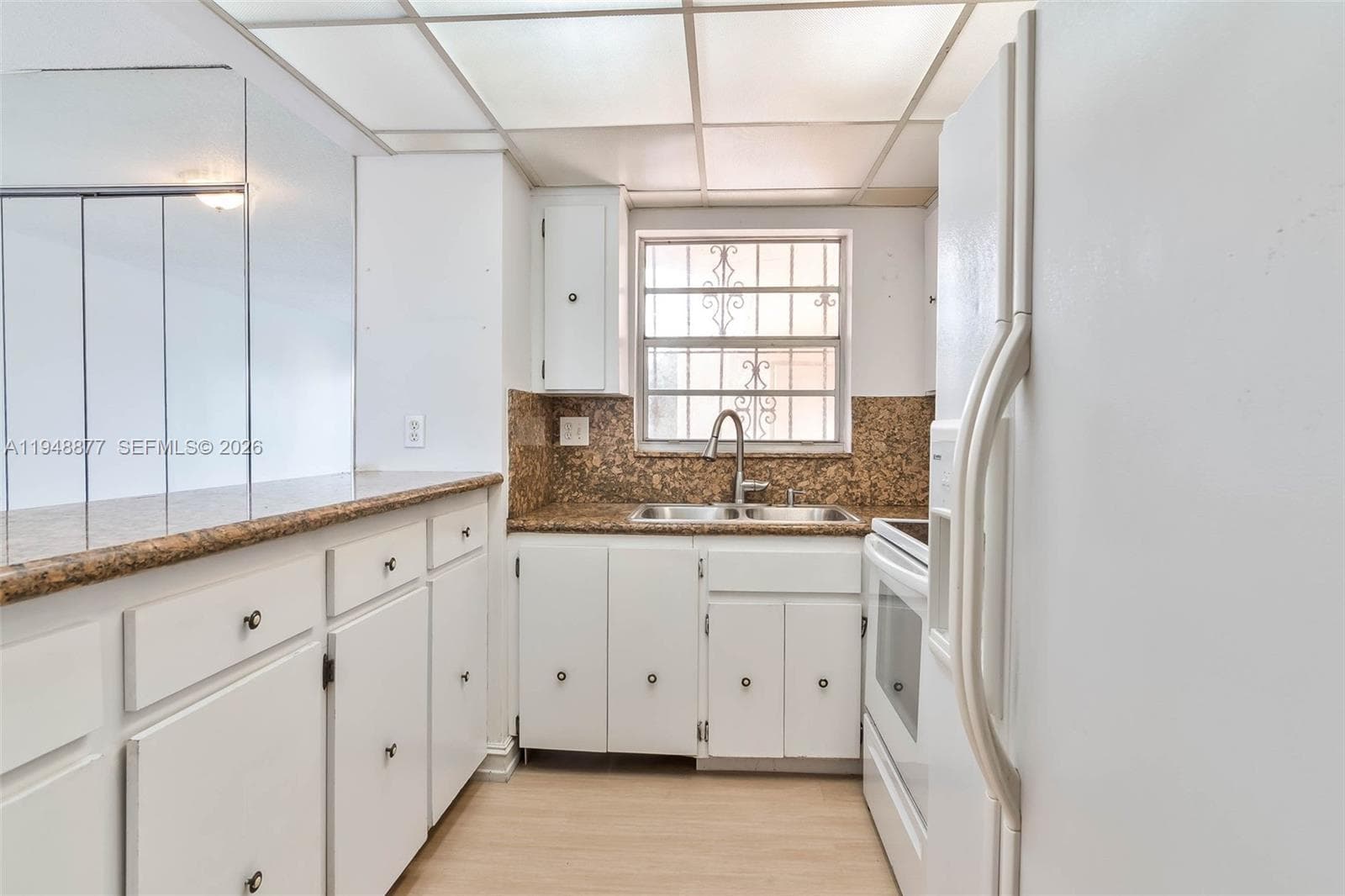 8895 Fontainebleau Blvd # 407, Miami FL 33172 — 5