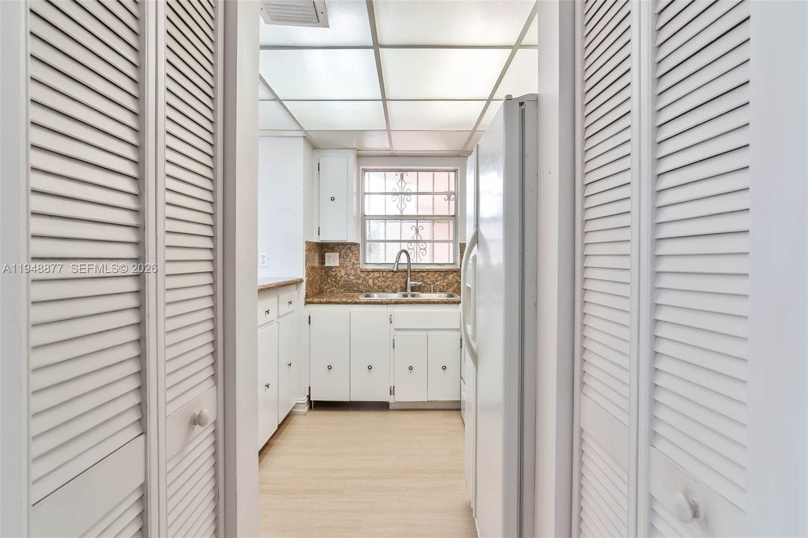 8895 Fontainebleau Blvd # 407, Miami FL 33172 — 20
