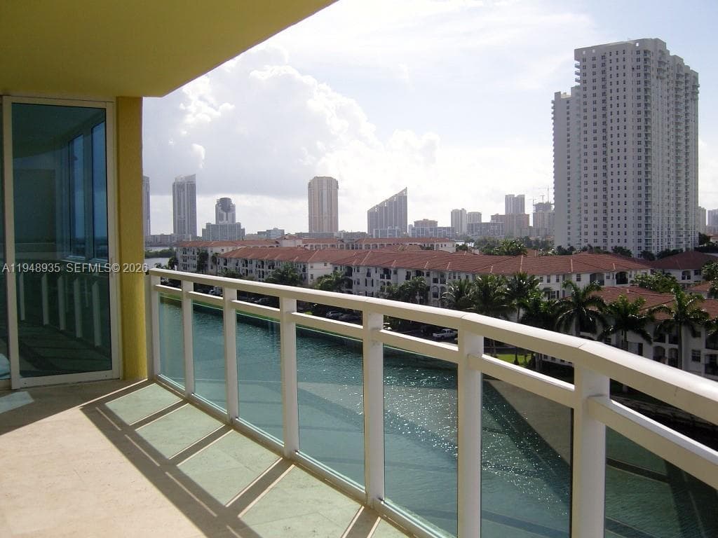 Eastside At Aventura Cond, Aventura, FL — 7
