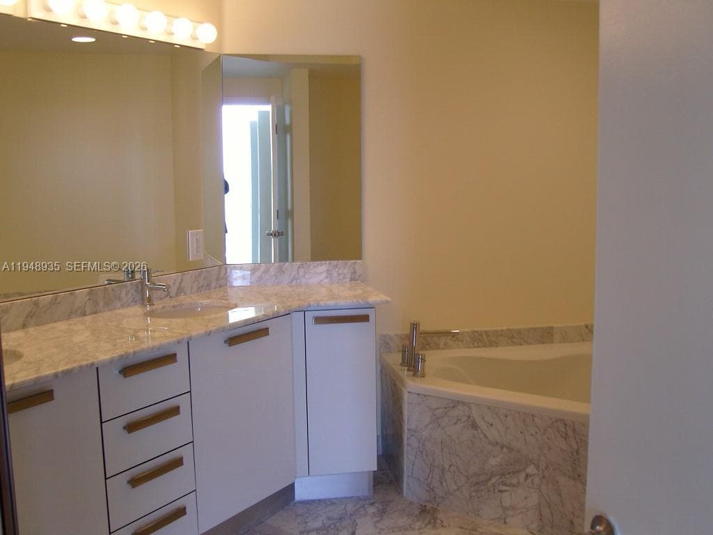 Eastside At Aventura Cond, Aventura, FL — 5